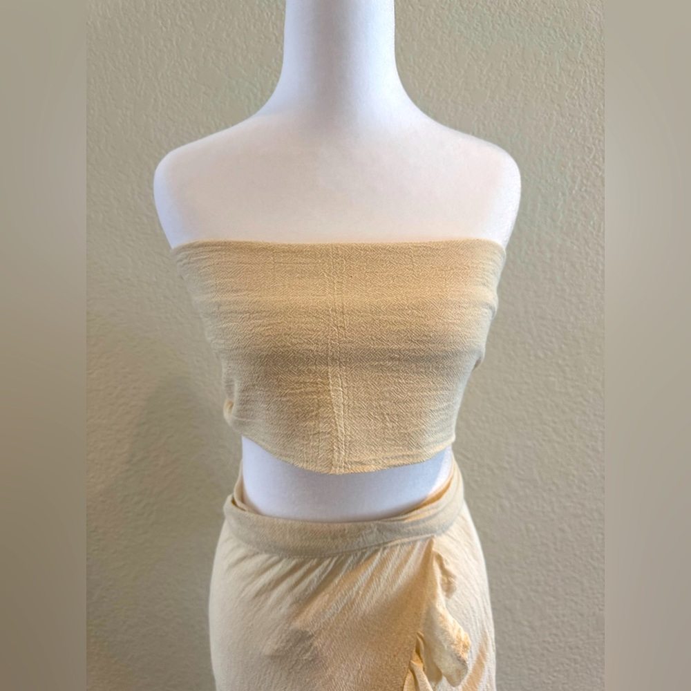 Paralia Mykonos Wrap Skirt & Scarf Top Set – Size Small  in Crudo/Cream - Picture 8 of 14